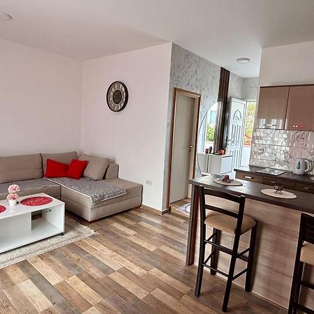 Apartmani Jovan Ulcinj Esterno foto