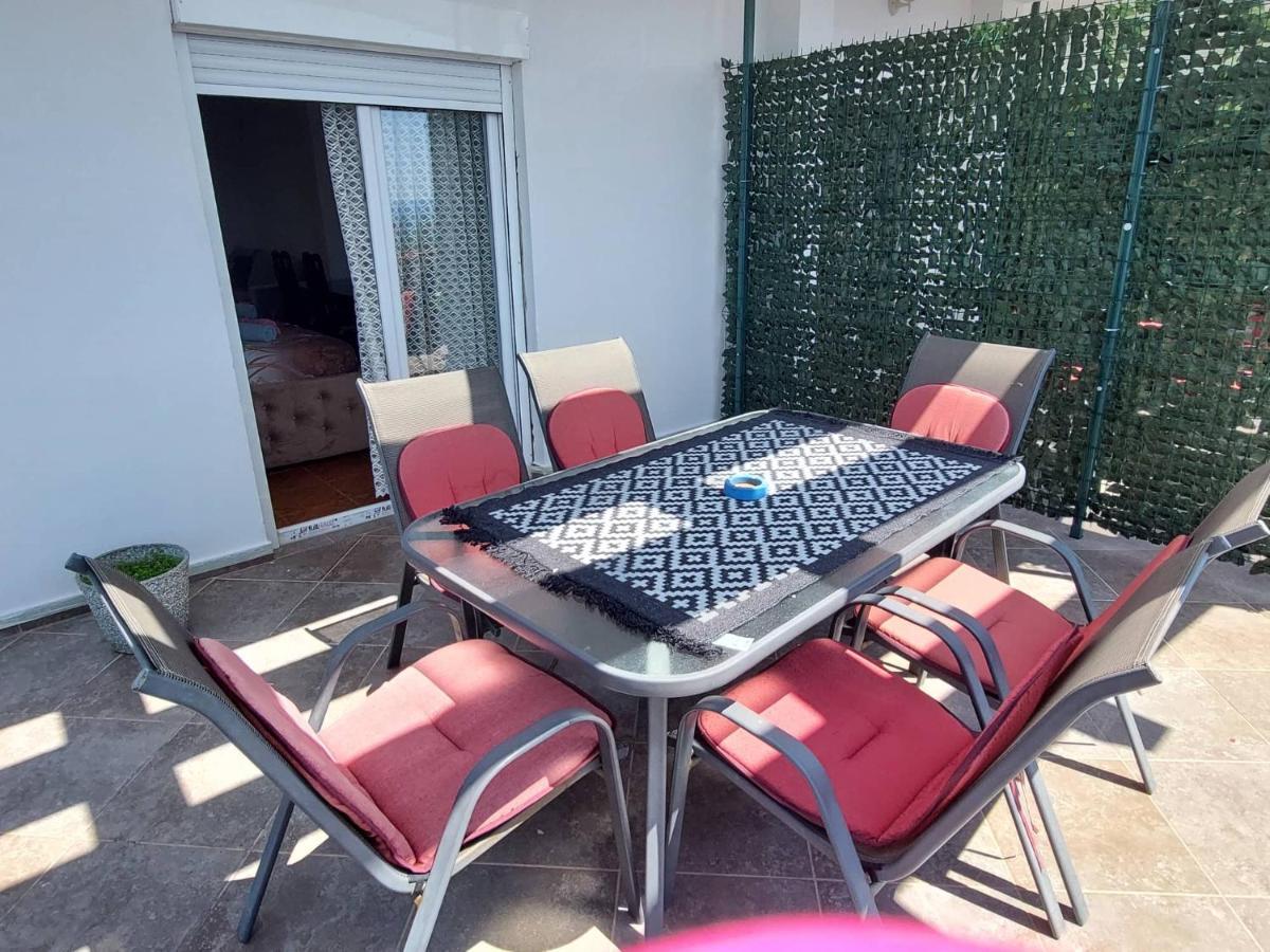 Apartmani Jovan Ulcinj Esterno foto