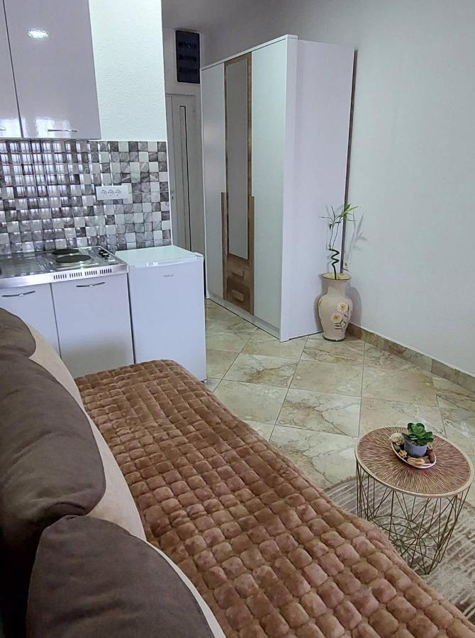 Apartmani Jovan Ulcinj Esterno foto
