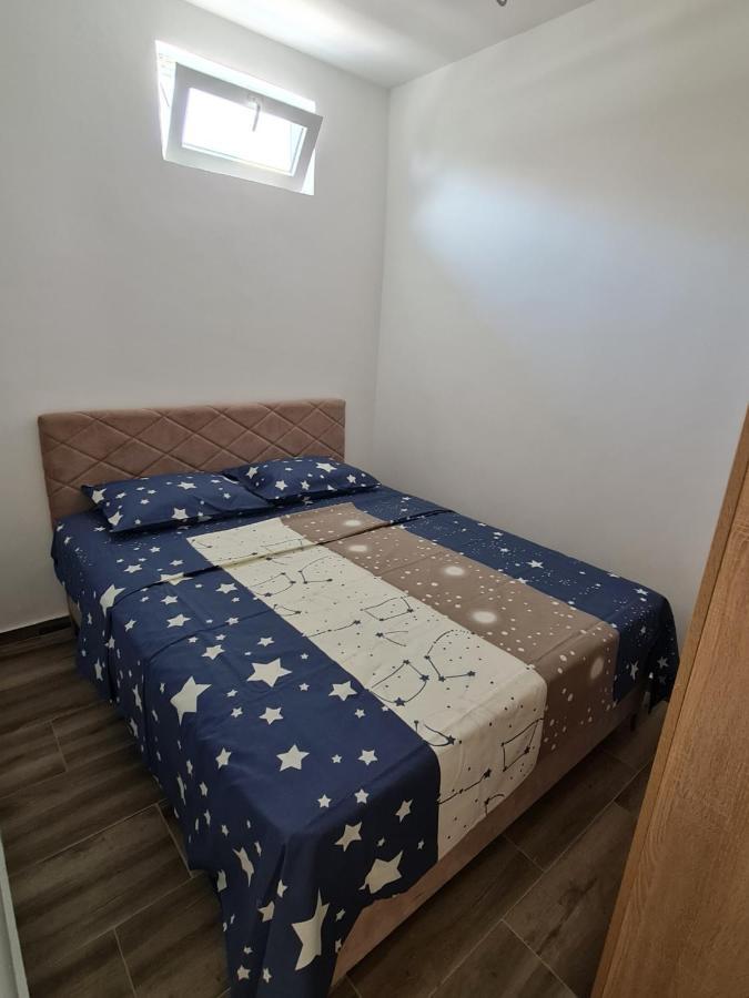 Apartmani Jovan Ulcinj Esterno foto