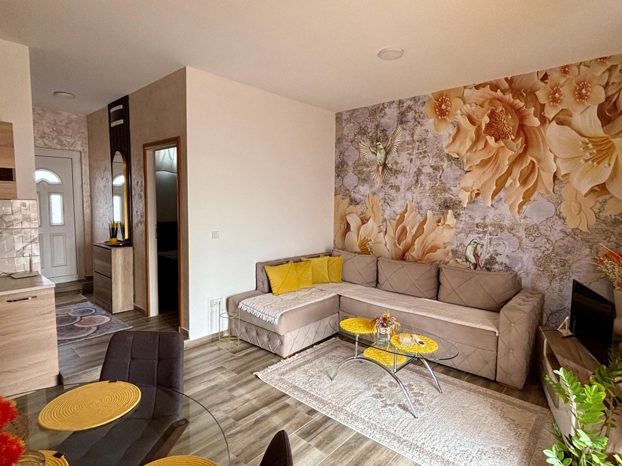 Apartmani Jovan Ulcinj Esterno foto